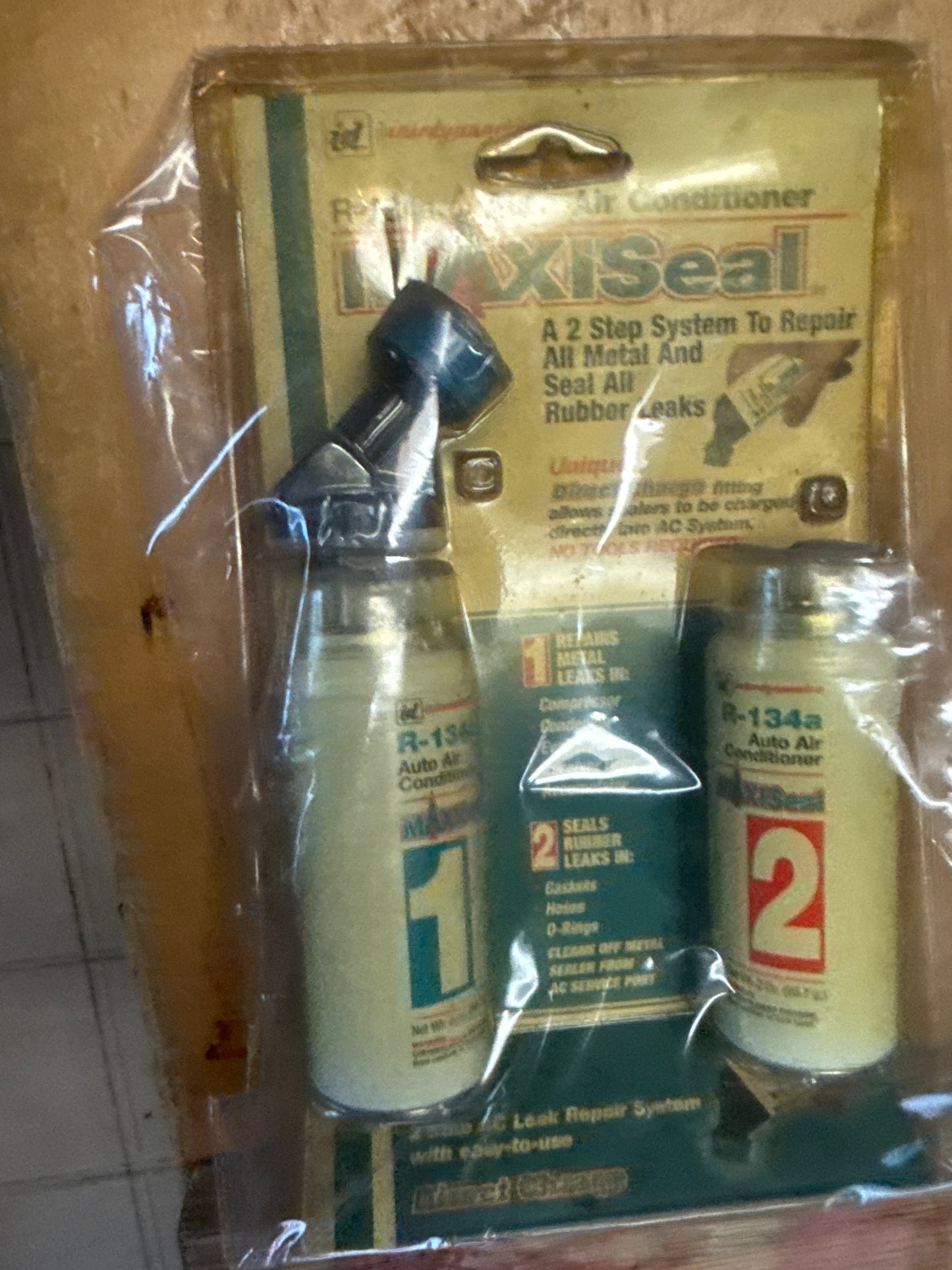 R134a refrigerant Interdynamics Mrl-2 Maxi Seal 134a AC Leak Sealer Repair Kit