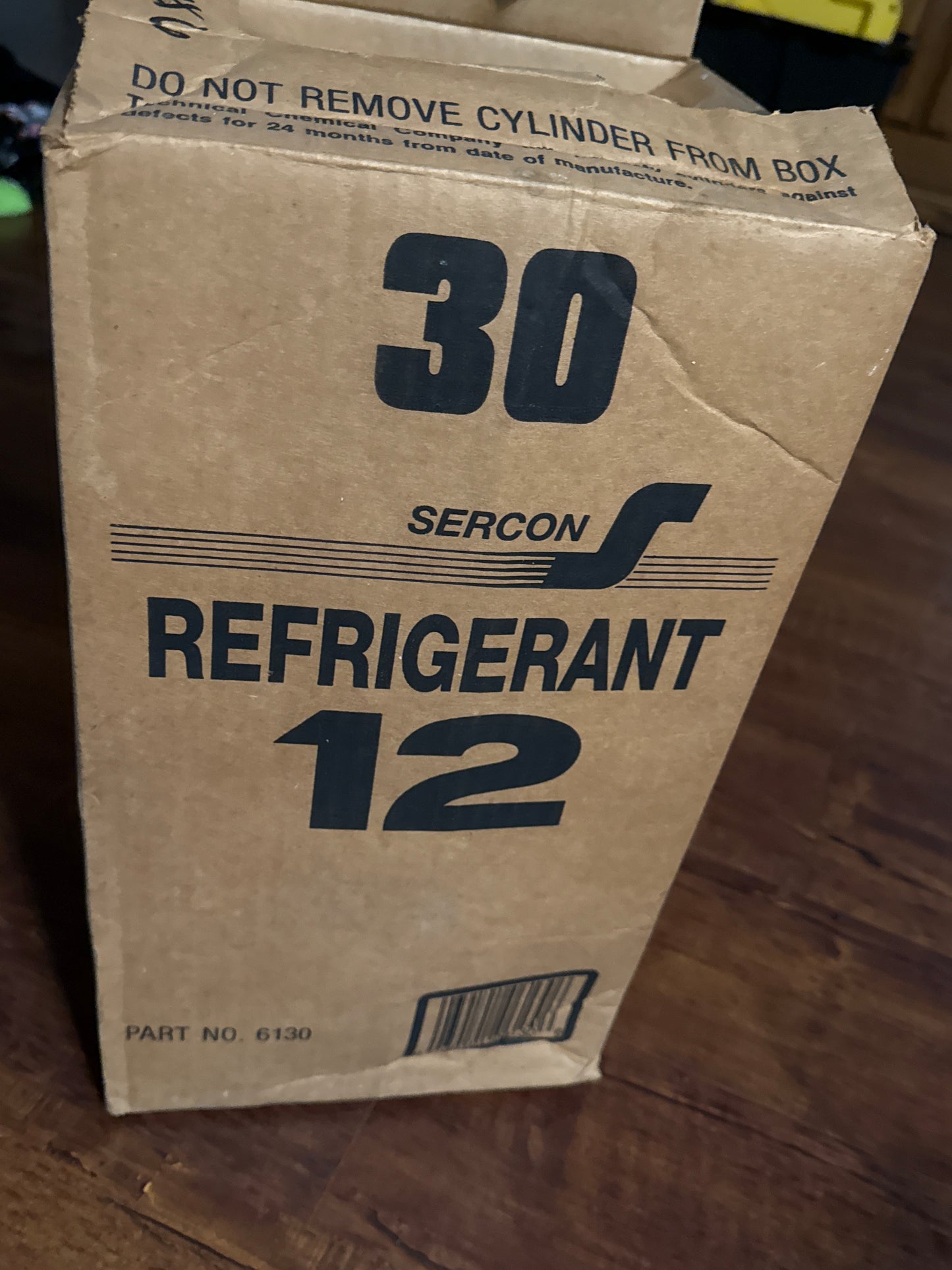 Classic  car Sercon  R-12 refrigerant full boxed 30lb jug  freon 12.