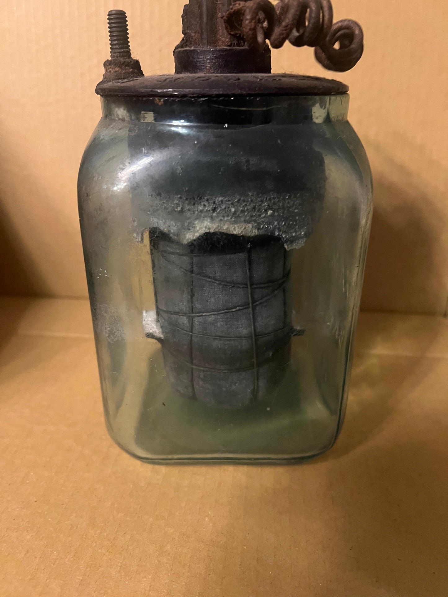 The SAMSON  GLASS JAR BATTERY No2