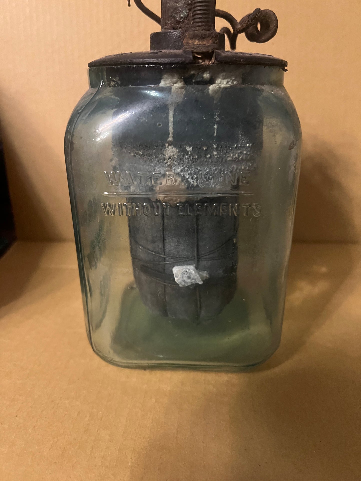 The SAMSON  GLASS JAR BATTERY No2